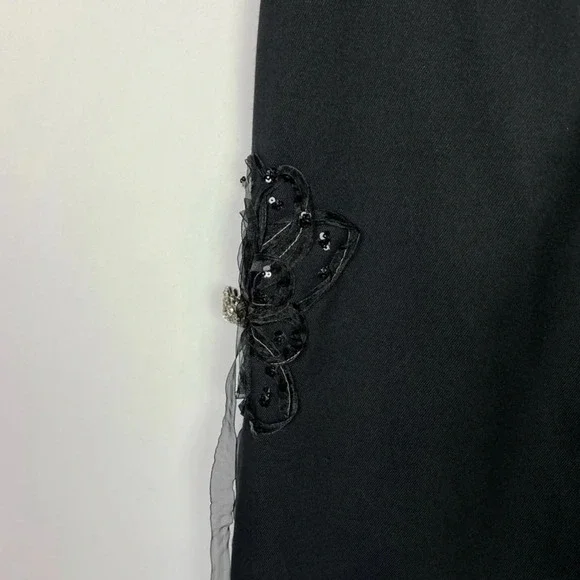 Ruth by Anthropologie skirt with ribbon appliqué flowers - size 4 - Picture 5 of 15